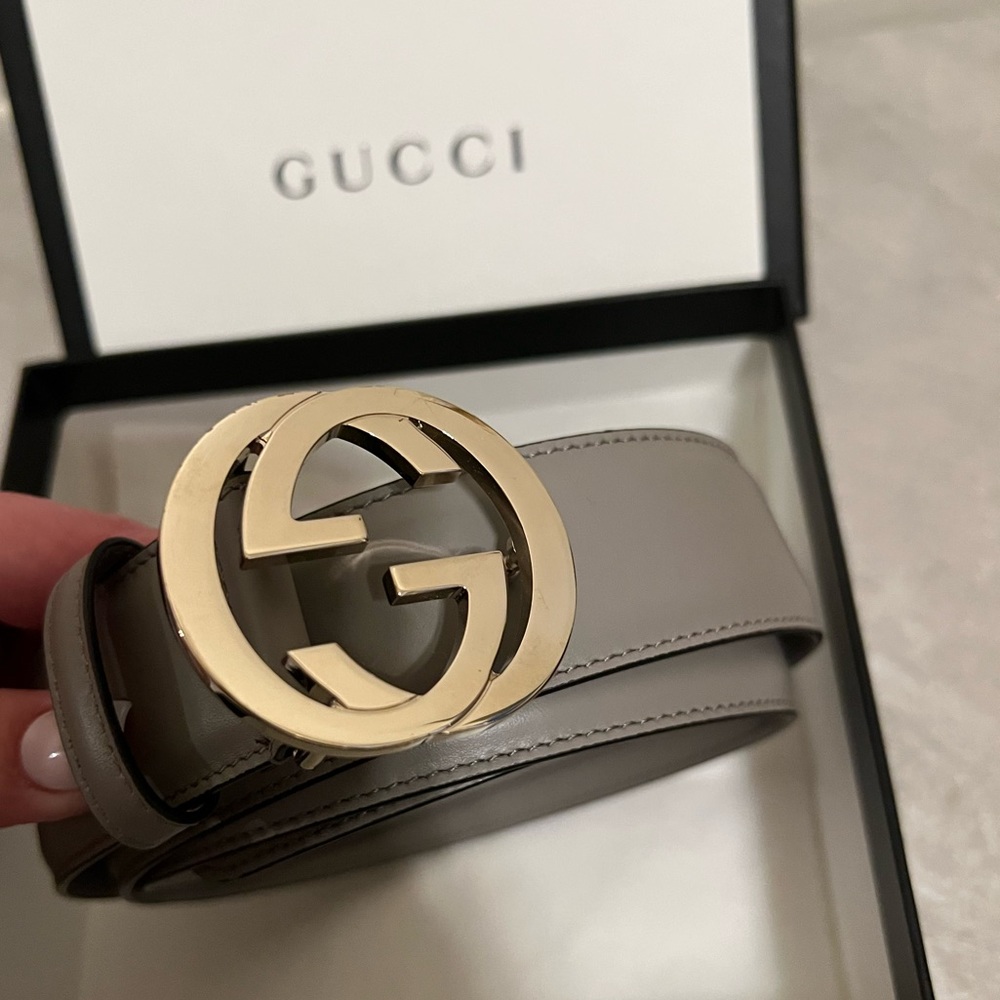 Gucci Interlocking G Logo Leather Belt